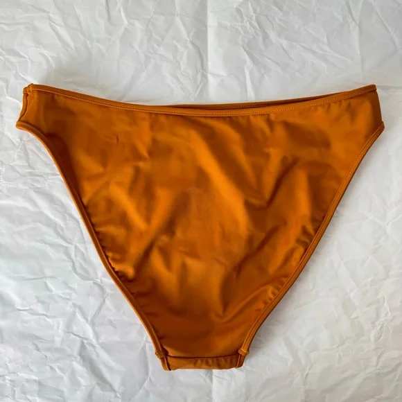 NU SWIM bikini set Top and Bottom in MISO - Picture 5 of 17